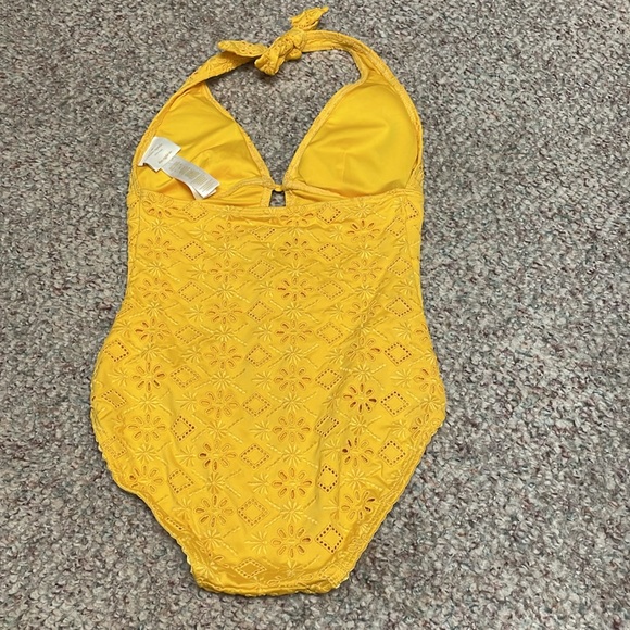 Kate spade eyelet floral cut out print halter neck swimsuit - Picture 8 of 9